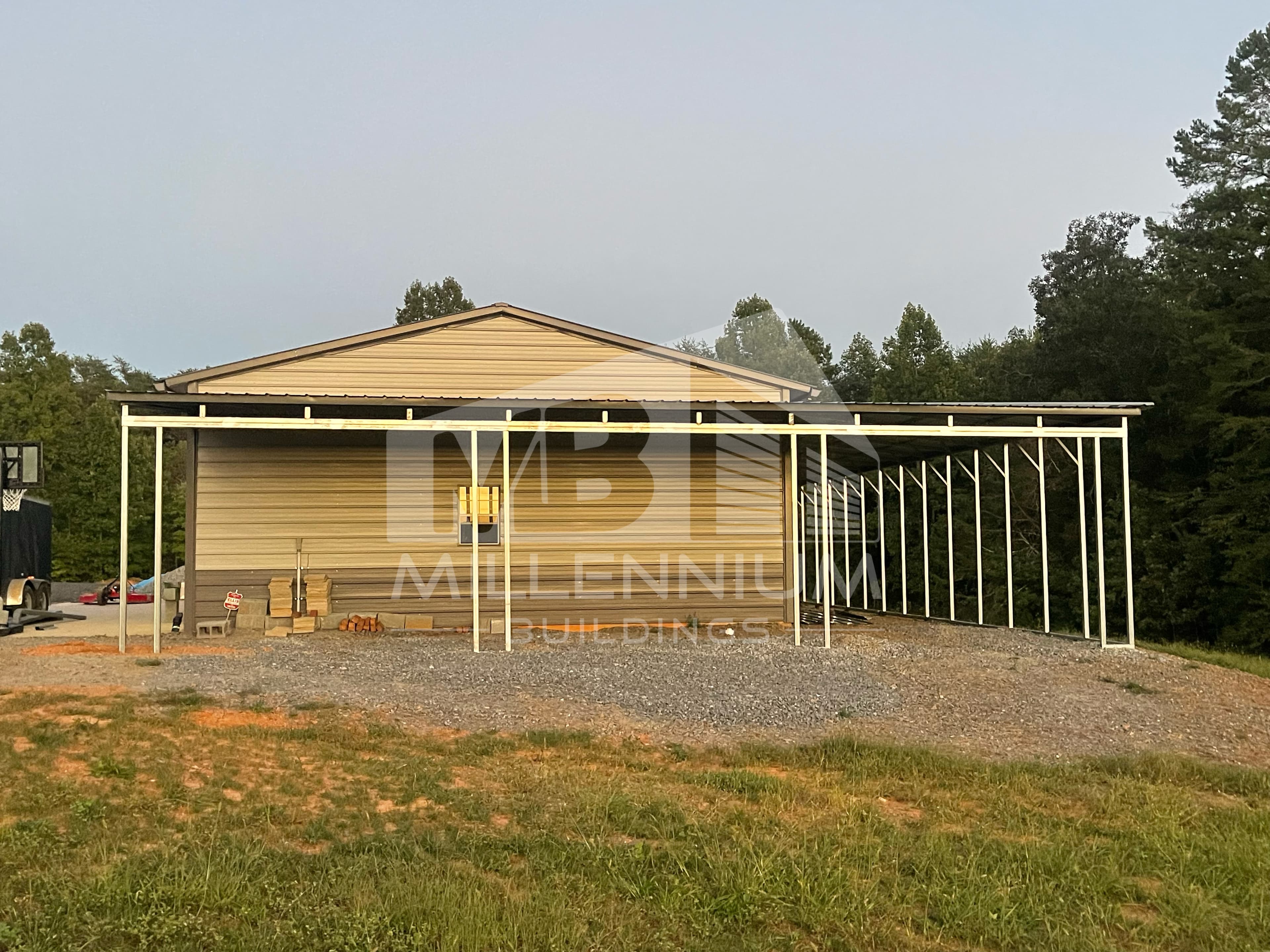 Fully Enclosed Garage 30X60X12’/9′