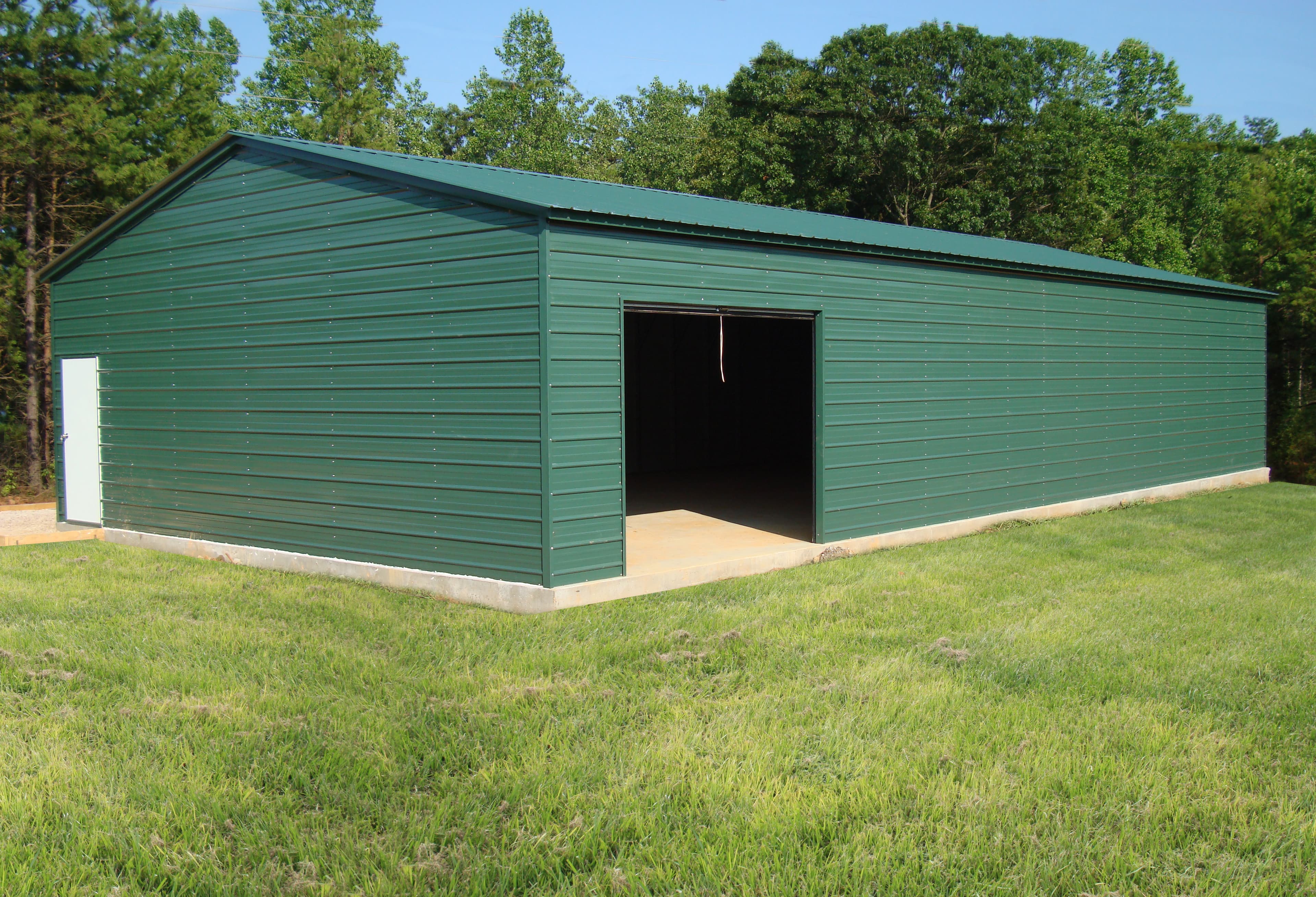 Vertical roof style triple wide fully enclosed