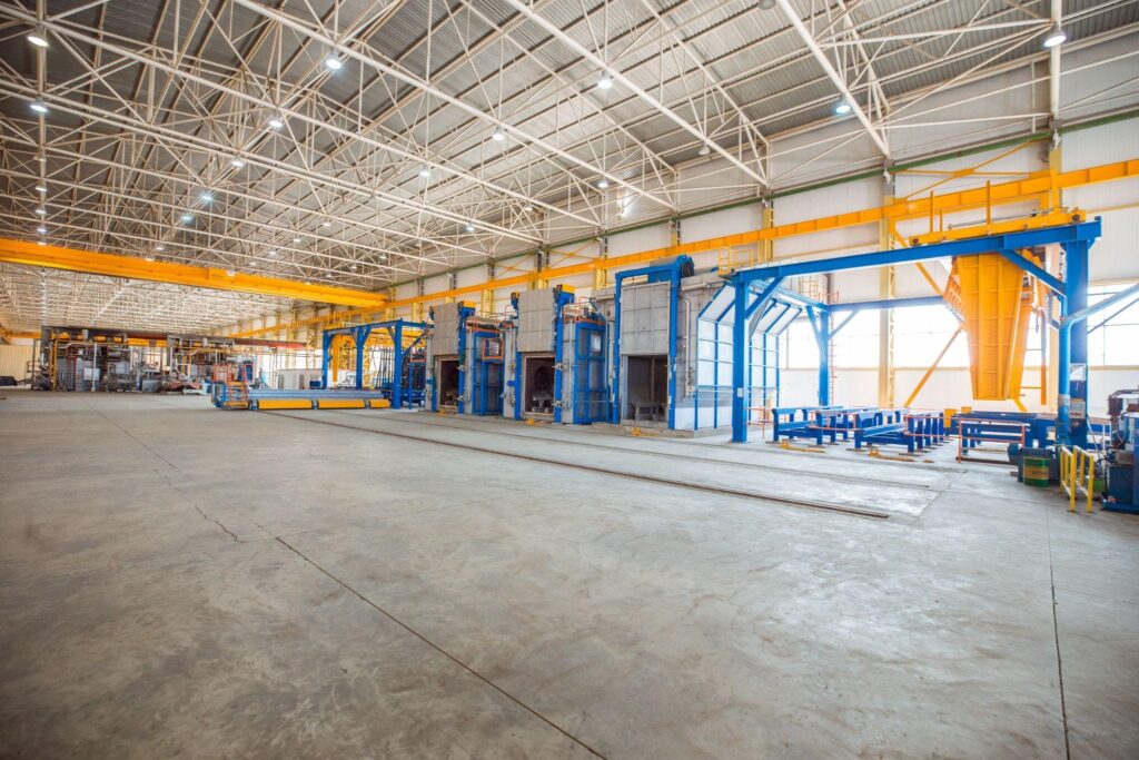 Top 5 Advantages of Pre-Engineered Metal Warehouses